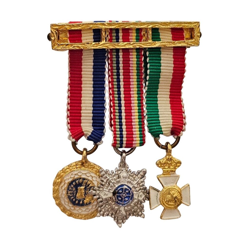 De Nicola Bar Brooch Maltese Cross Charms Dangle Colorful Pin, Signed C667
